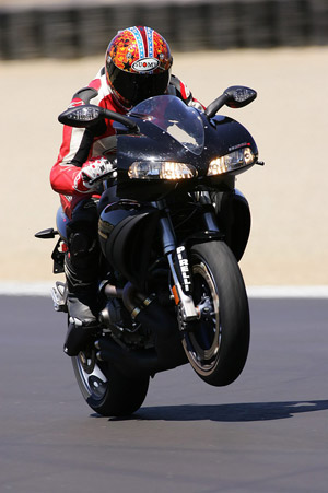 Короткая база способствует wheelie