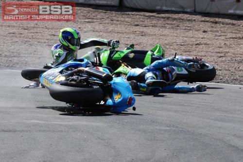 Падения в Knockhill
