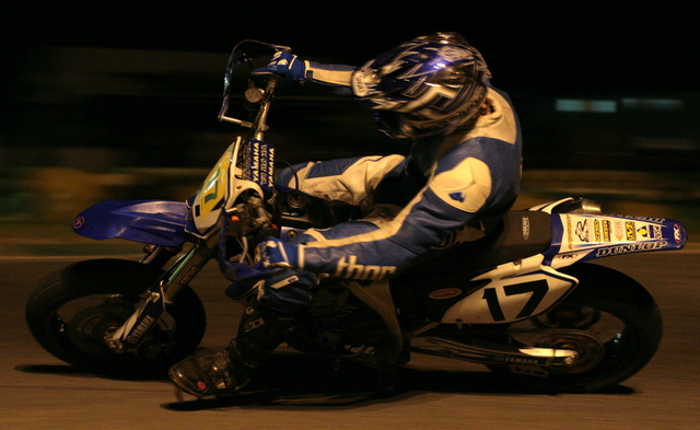 вновь первым идет №17 Алексей Шмелев. На его счету уже 7 побед в Motul M1-Challenge 2008