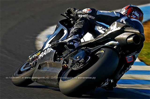 Мика Каллио на первых тестах MotoGP в Хересе, осень 2008