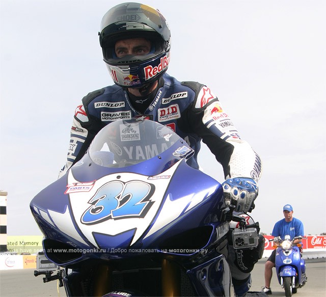 Эрик Бостром и его Yamaha R1: упакована камерами Digital Hero