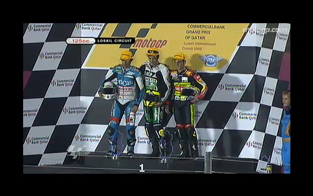 Дополнительное изображение к новости MotoGP: Дождь останавливает заезд GP125 на четвертом круге!