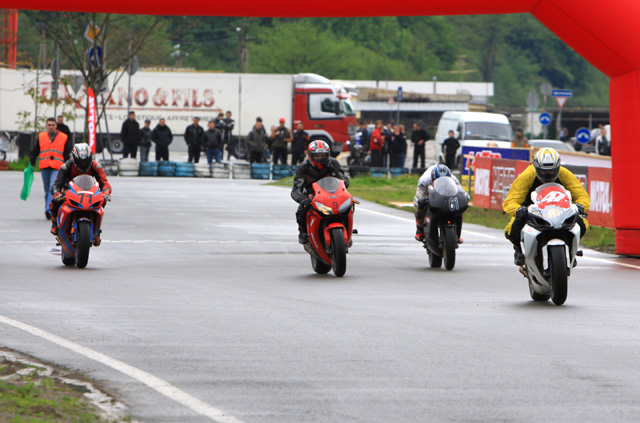 Старт 1 этапа M1 GP в Сочи