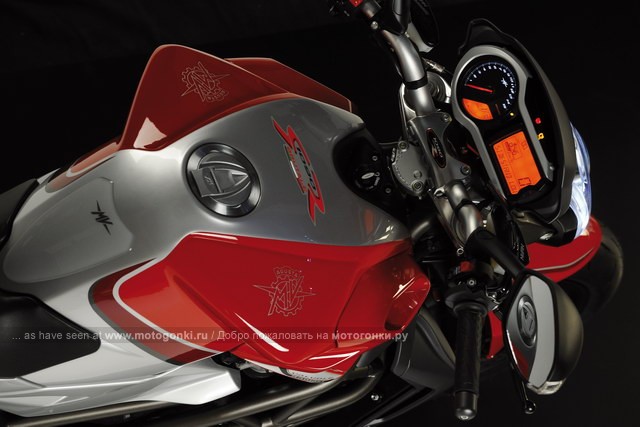 Дополнительное изображение к новости MV Agusta: BRUTALE 990R и 1090RR - реинкарнация 2010