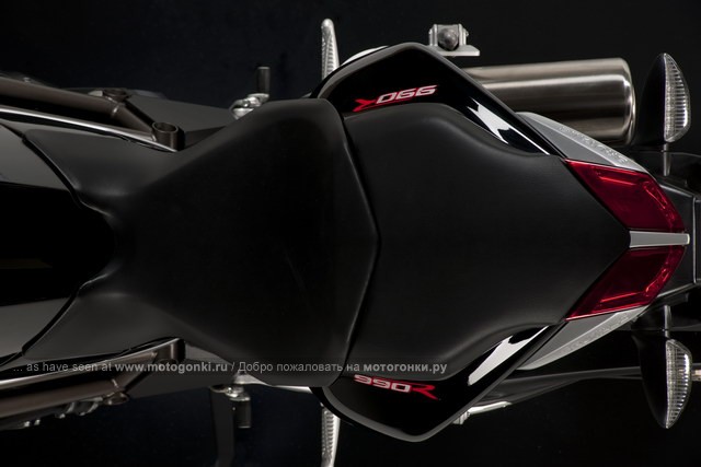 MV Agusta Brutale 990R (2010)