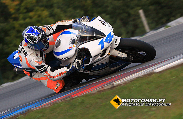 Мартин Маттиви - победитель первой гонки, Yamaha R1 - абсолютный зачет