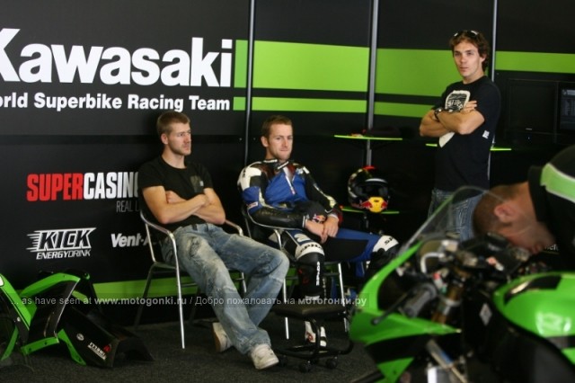 Новый состав Kawasaki Raicing в WSBK