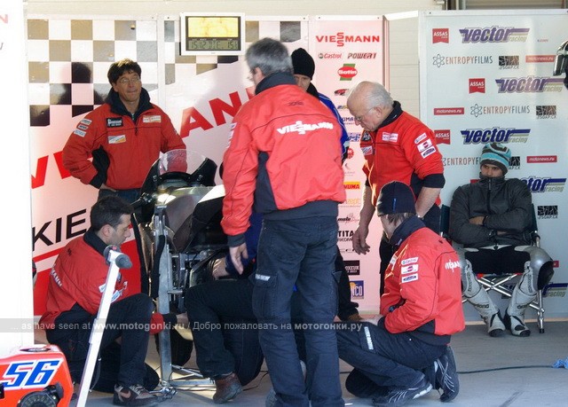 Moto2: �������� ������ ������� ����� � ���������