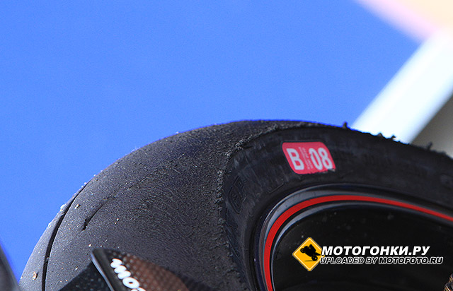Особые покрышки Dunlop GP211 для особых людей - трехкомпонентные