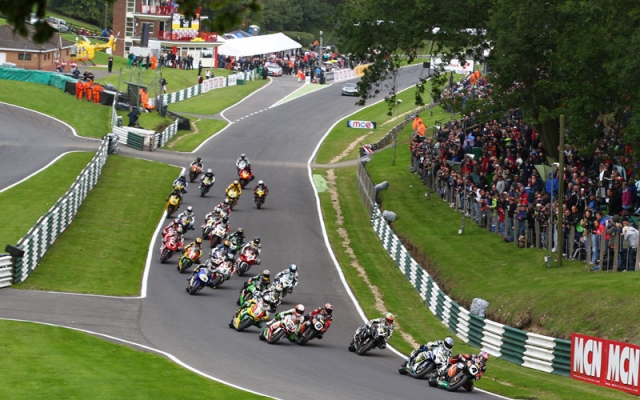 BSB: Eurosport двумя руками ЗА! Британский Супербайк title=