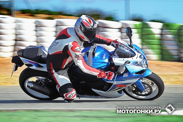 Тест-драйв: Suzuki GSX-R600 (2011) Тест-драйв: Suzuki GSX-R600 (2011)