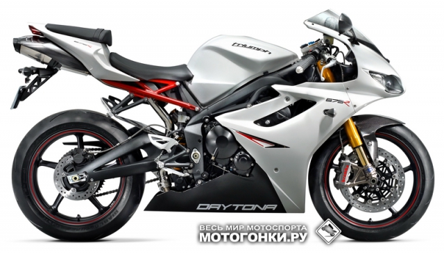 Тест-драйв: Triumph Daytona 675R (2011) Тест-драйв: Triumph Daytona 675R (2011)