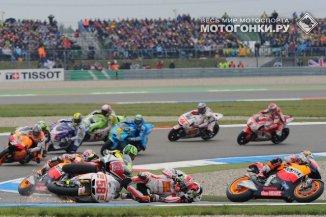 MotoGP: Гран-При Нидерландов, Симончелли-Лоренцо
