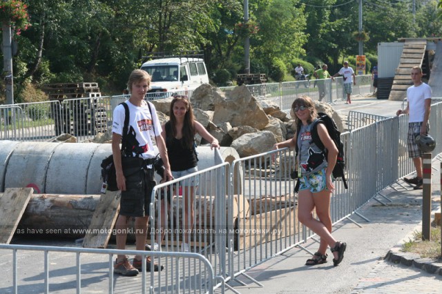 Дополнительное изображение к новости Эндуро: Red Bull Romaniacs 2011: пятница (фотоотчет) Дополнительное изображение к новости Эндуро: Red Bull Romaniacs 2011: пятница (фотоотчет)