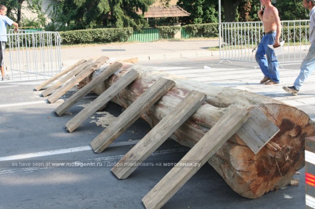 Дополнительное изображение к новости Эндуро: Red Bull Romaniacs 2011: пятница (фотоотчет) Дополнительное изображение к новости Эндуро: Red Bull Romaniacs 2011: пятница (фотоотчет)