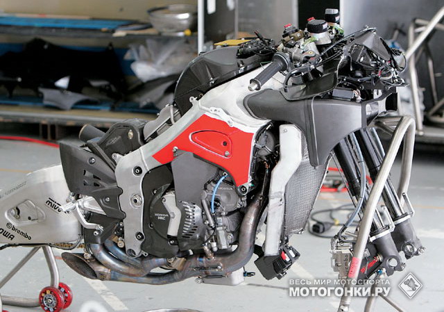Так выглядит шасси Honda RC212V Так выглядит шасси Honda RC212V