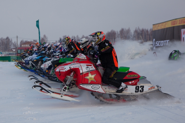 Такер Хибберт - чемпион мира по кроссу на снегоходах