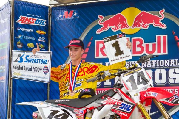 Белл переходит в AMA Pro Motocross после этого уикенда Белл переходит в AMA Pro Motocross после этого уикенда