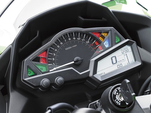 Kawasaki Ninja 300 (2013) Kawasaki Ninja 300 (2013)