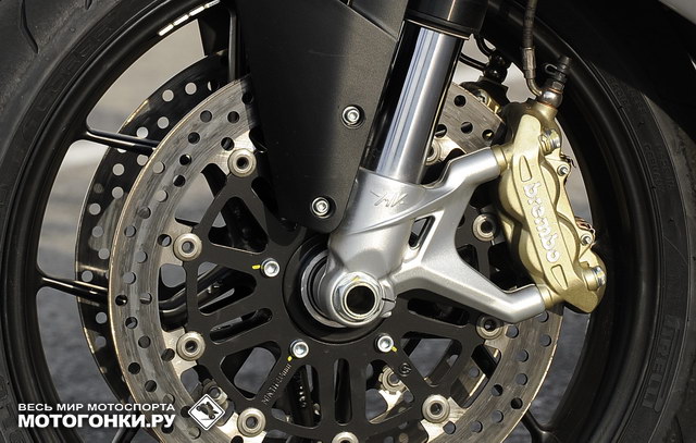 MV Agusta F3 (2012) - тормоза Brembo MV Agusta F3 (2012) - тормоза Brembo