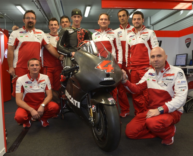 Андреа Довициозо в Ducati Factory Андреа Довициозо в Ducati Factory