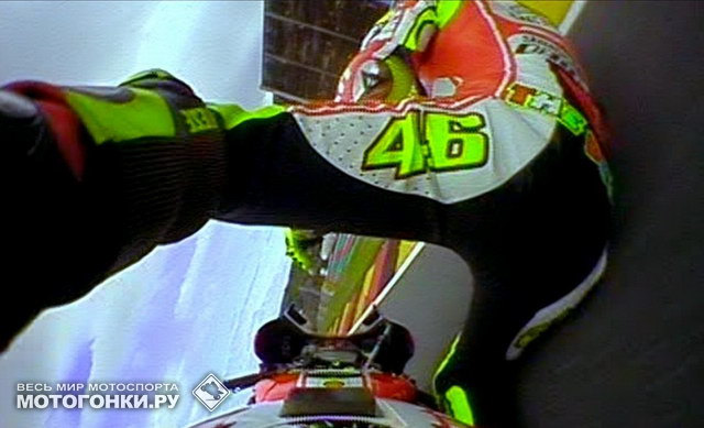 Падение Валентино Росси в Sachsenring Падение Валентино Росси в Sachsenring