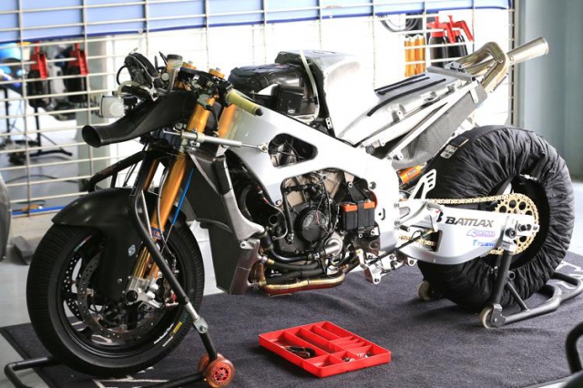 PBM UK: PBM-01 (2013) в паддоке Сепанга PBM UK: PBM-01 (2013) в паддоке Сепанга
