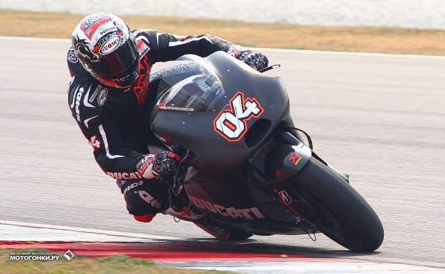 MotoGP: Ducati пересаживается на Open - Первые пробы title=