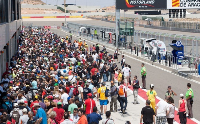 Открытый паддок и Pit-walk в Motorland Aragon Открытый паддок и Pit-walk в Motorland Aragon