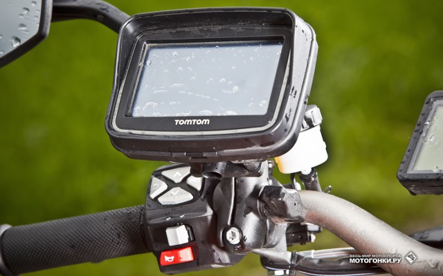 Установка GPS на креплении типа Ram - за несколько минут Установка GPS на креплении типа Ram - за несколько минут