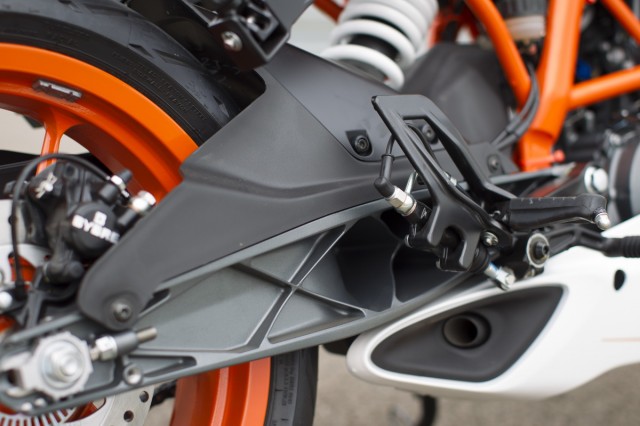 KTM RC 390 (2015) - особый стиль в деталях KTM RC 390 (2015) - особый стиль в деталях