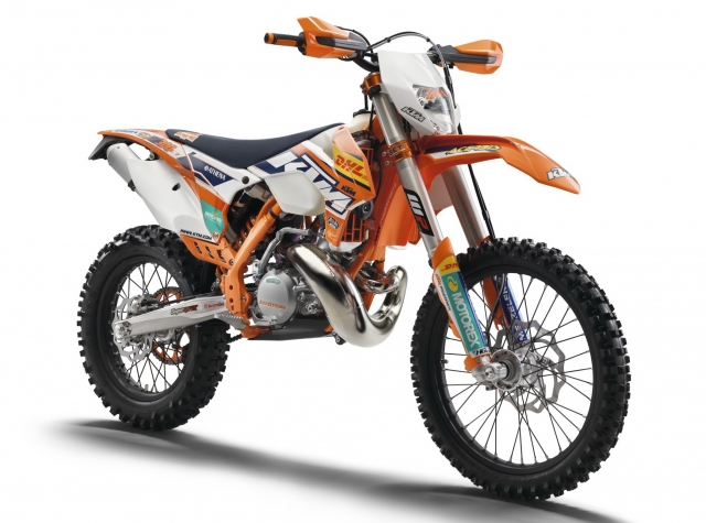 Эндуро KTM EXC FACTORY поступают в дилерские центры title=