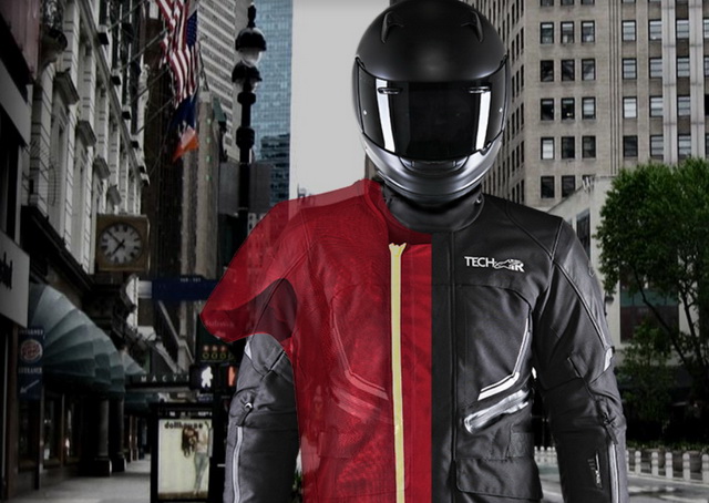Alpinestars Tech-Air Street признан лучшей инновацией 2014 года title=