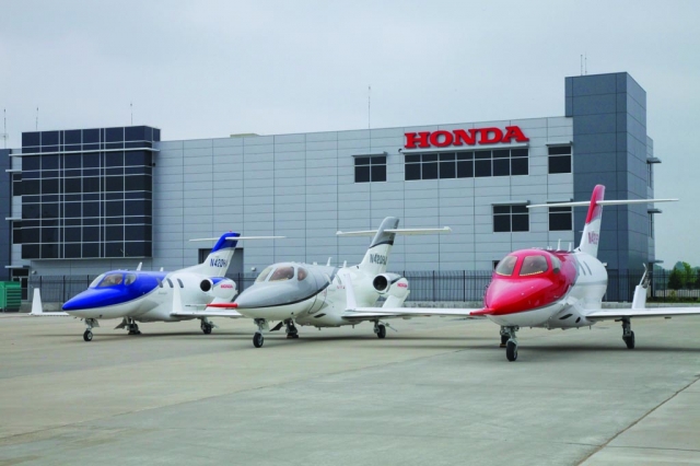 Не мото новости: Летайте самолетами Honda! title=