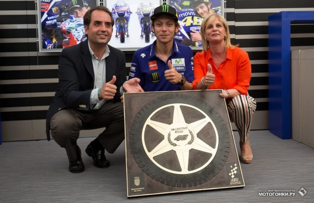 MotoGP 2015 Spanish GP 4th Round: звезда Валентино Росси сегодня зажглась вновь, в Хересе MotoGP 2015 Spanish GP 4th Round: звезда Валентино Росси сегодня зажглась вновь, в Хересе