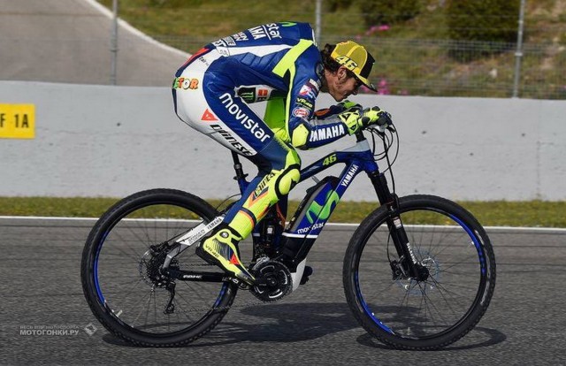 MotoGP 2015 Spanish GP 4th Round: Валентино Росси и его новый HAIBIKE Sduro MotoGP 2015 Spanish GP 4th Round: Валентино Росси и его новый HAIBIKE Sduro