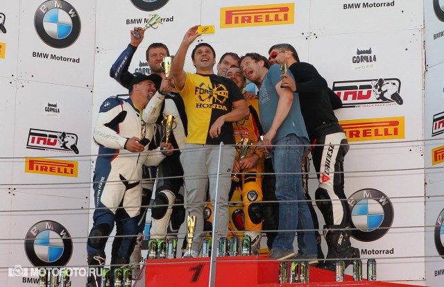 TrackRaceDays TRD Endurance (1 этап) - тренд на подиумное селфи добрался до России! Подиум класса PRO TrackRaceDays TRD Endurance (1 этап) - тренд на подиумное селфи добрался до России! Подиум класса PRO