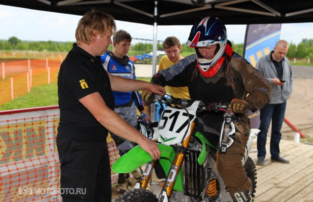 Ohlins MX Test Days Moscow 2015: измерение SAG (провиса) подвески определяется с пилотом на борту - до настройки и после Ohlins MX Test Days Moscow 2015: измерение SAG (провиса) подвески определяется с пилотом на борту - до настройки и после