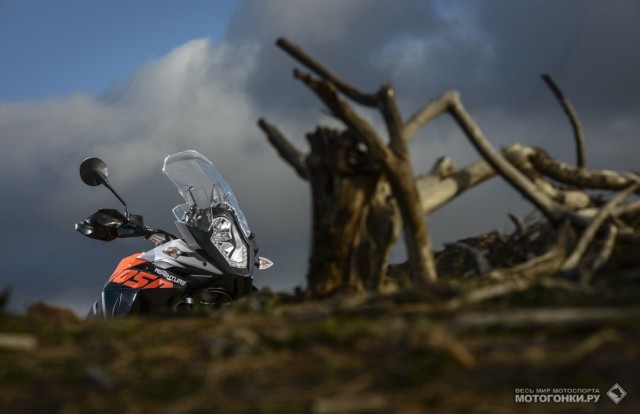 Тест-драйв KTM 1050 Adventure (2015) Тест-драйв KTM 1050 Adventure (2015)