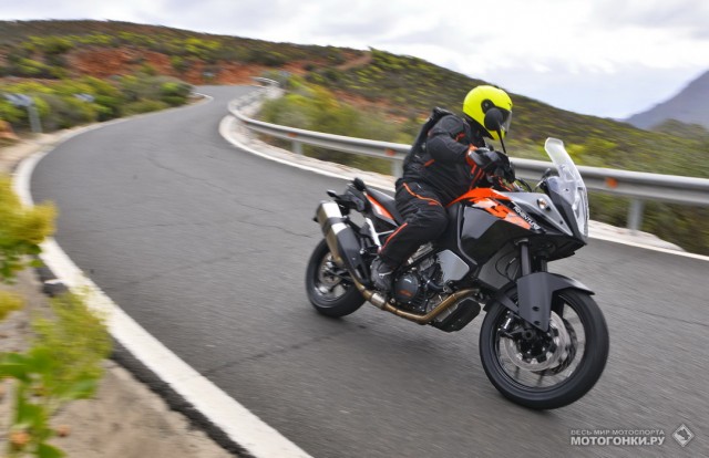 Тест-драйв KTM 1050 Adventure (2015) Тест-драйв KTM 1050 Adventure (2015)