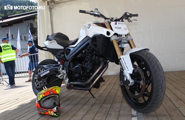 BMW Motorrad Days 2015 - Stunt King Chris Pfeiffer BMW Motorrad Days 2015 - Stunt King Chris Pfeiffer
