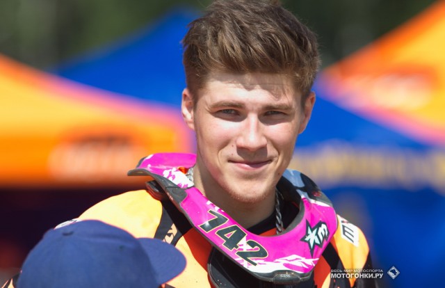 Тест-драйв МОТОГОНКИ.РУ - 2016 KTM 250 SX-F, KTM 350 SX-F & KTM 450 SX-F: действующий чемпион России Максим Назаров Тест-драйв МОТОГОНКИ.РУ - 2016 KTM 250 SX-F, KTM 350 SX-F & KTM 450 SX-F: действующий чемпион России Максим Назаров