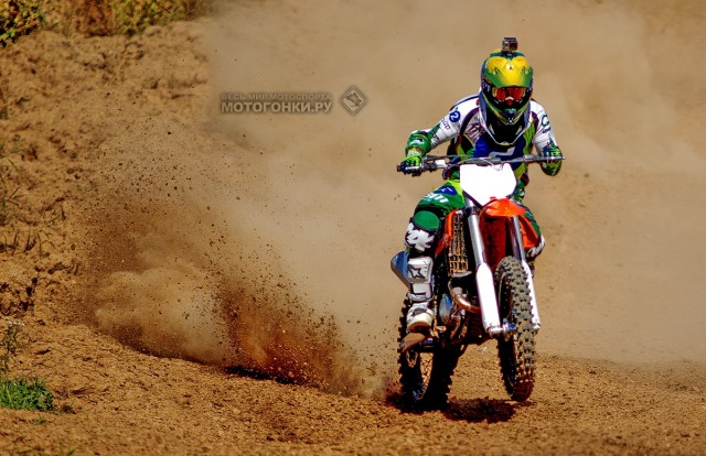 Тест-драйв МОТОГОНКИ.РУ - 2016 KTM 250 SX-F, KTM 350 SX-F & KTM 450 SX-F: с Владом Никитиным (O2 Team) Тест-драйв МОТОГОНКИ.РУ - 2016 KTM 250 SX-F, KTM 350 SX-F & KTM 450 SX-F: с Владом Никитиным (O2 Team)