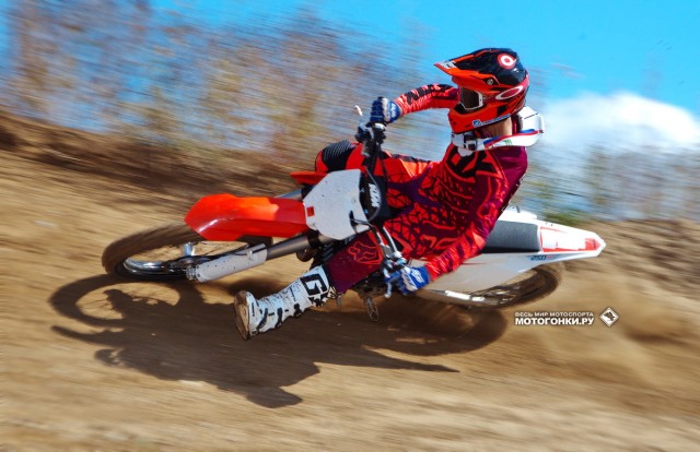 2016 KTM 250 SX-F, KTM 350 SX-F & KTM 450 SX-F - тест-драйв для МОТОГОНКИ.РУ проводит Кирилл Гаврилов 2016 KTM 250 SX-F, KTM 350 SX-F & KTM 450 SX-F - тест-драйв для МОТОГОНКИ.РУ проводит Кирилл Гаврилов