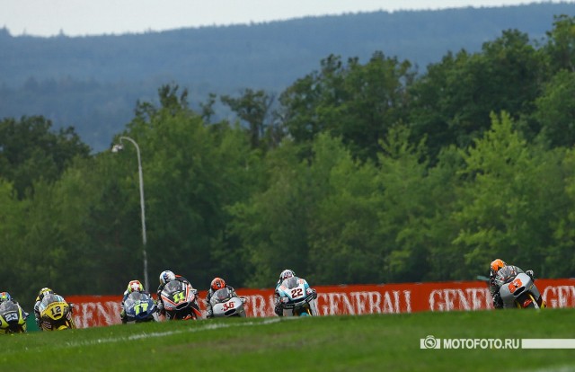 MotoGP 2014 Czech GP: Тито убежал ото всех, уже на 1-м круге увеличив свой отрыв до 2 секунд MotoGP 2014 Czech GP: Тито убежал ото всех, уже на 1-м круге увеличив свой отрыв до 2 секунд
