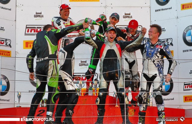 TrackRaceDays 2015: лучшее за сезон (C) Kirill Chernyshev, motofoto.ru ( звоните: +79267546050 ) TrackRaceDays 2015: лучшее за сезон (C) Kirill Chernyshev, motofoto.ru ( звоните: +79267546050 )