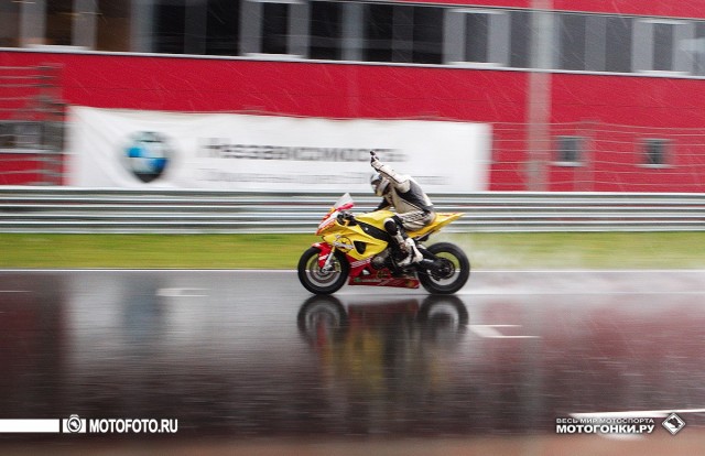TrackRaceDays 2015: лучшее за сезон (C) Kirill Chernyshev, motofoto.ru ( звоните: +79267546050 ) TrackRaceDays 2015: лучшее за сезон (C) Kirill Chernyshev, motofoto.ru ( звоните: +79267546050 )