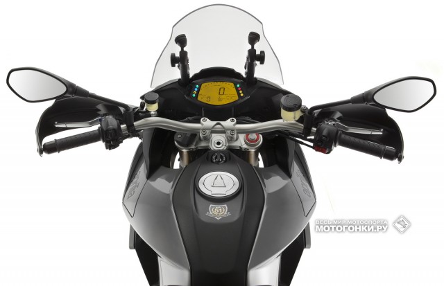 Сидя за рулем APRILIA Caponord 1200 Travel, видишь такую вот картину Сидя за рулем APRILIA Caponord 1200 Travel, видишь такую вот картину