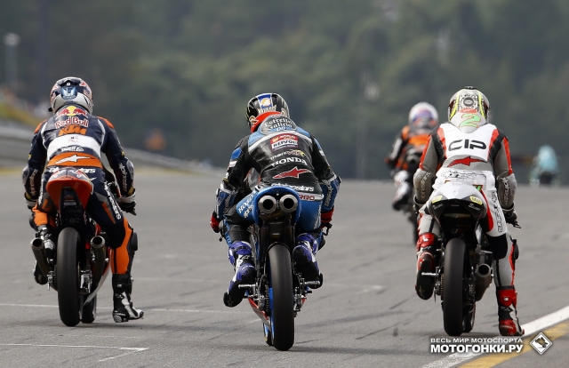 Moto3: Дирекция подвинула Оливьеру и Наварро на 3 позиции назад title=