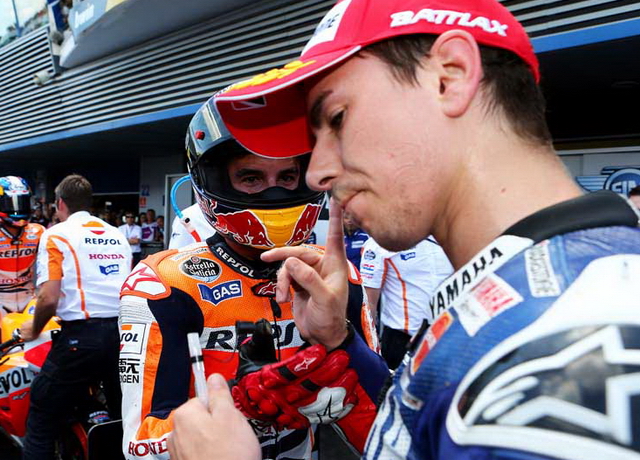 MotoGP: Лоренцо заявил об отсутствии сговора с Маркесом title=